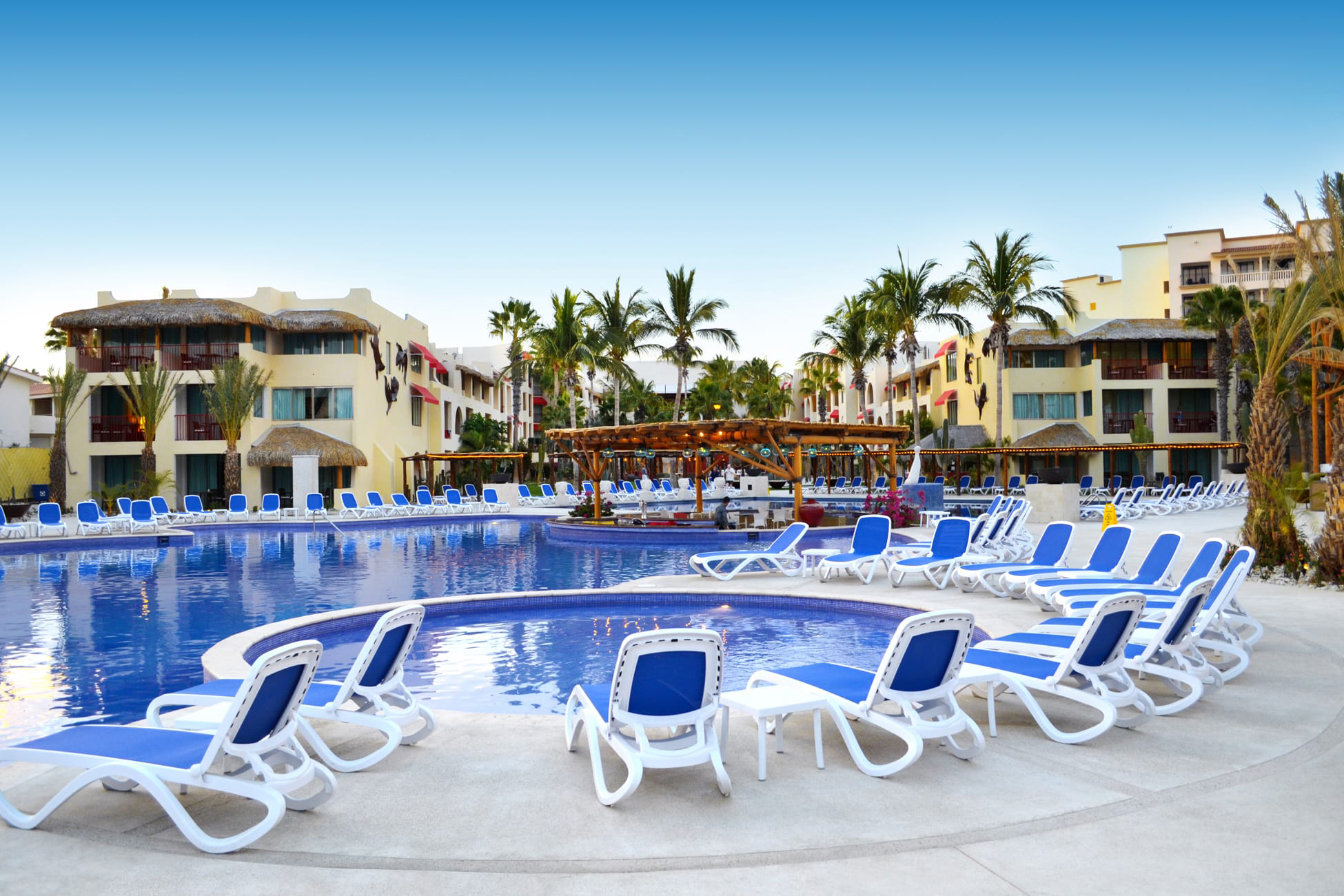 Grand Decameron Los Cabos